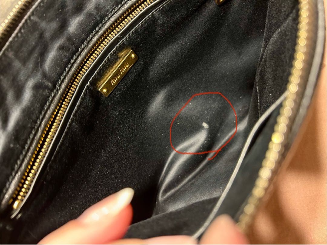 ミュウミュウ　スタッズ　クラッチバック