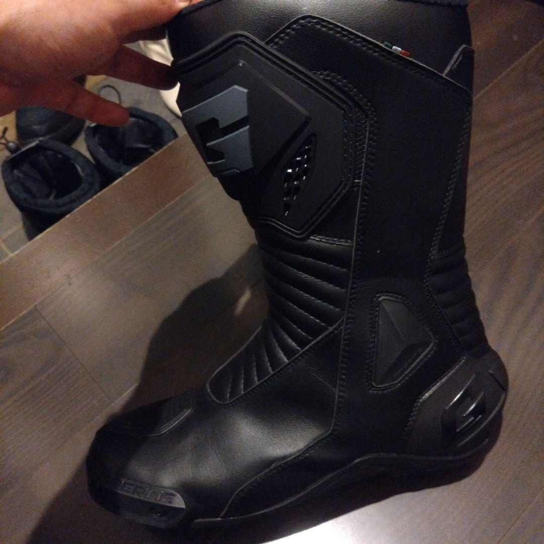 o*a様 ガエルネ　G-RT　28センチ　オンロードブーツ　レーシングブーツ　箱