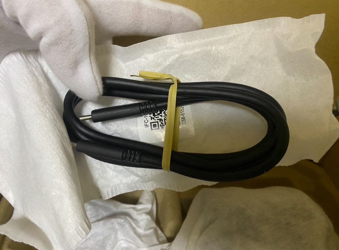 Canon eos R5 mark2 未使用・新品　送料無料！キャノン　カメラ