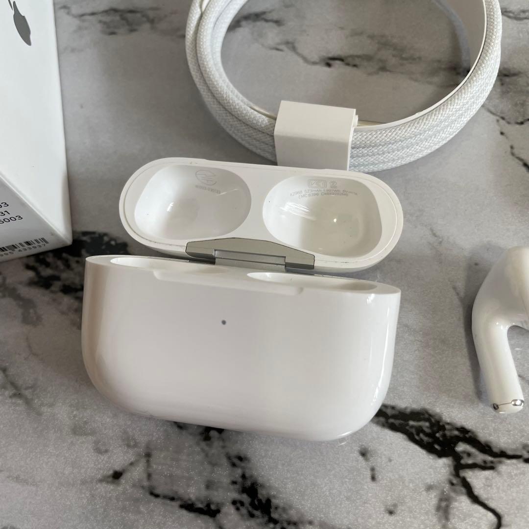 イヤホン Apple AirPods PRO 2 USB-C Type