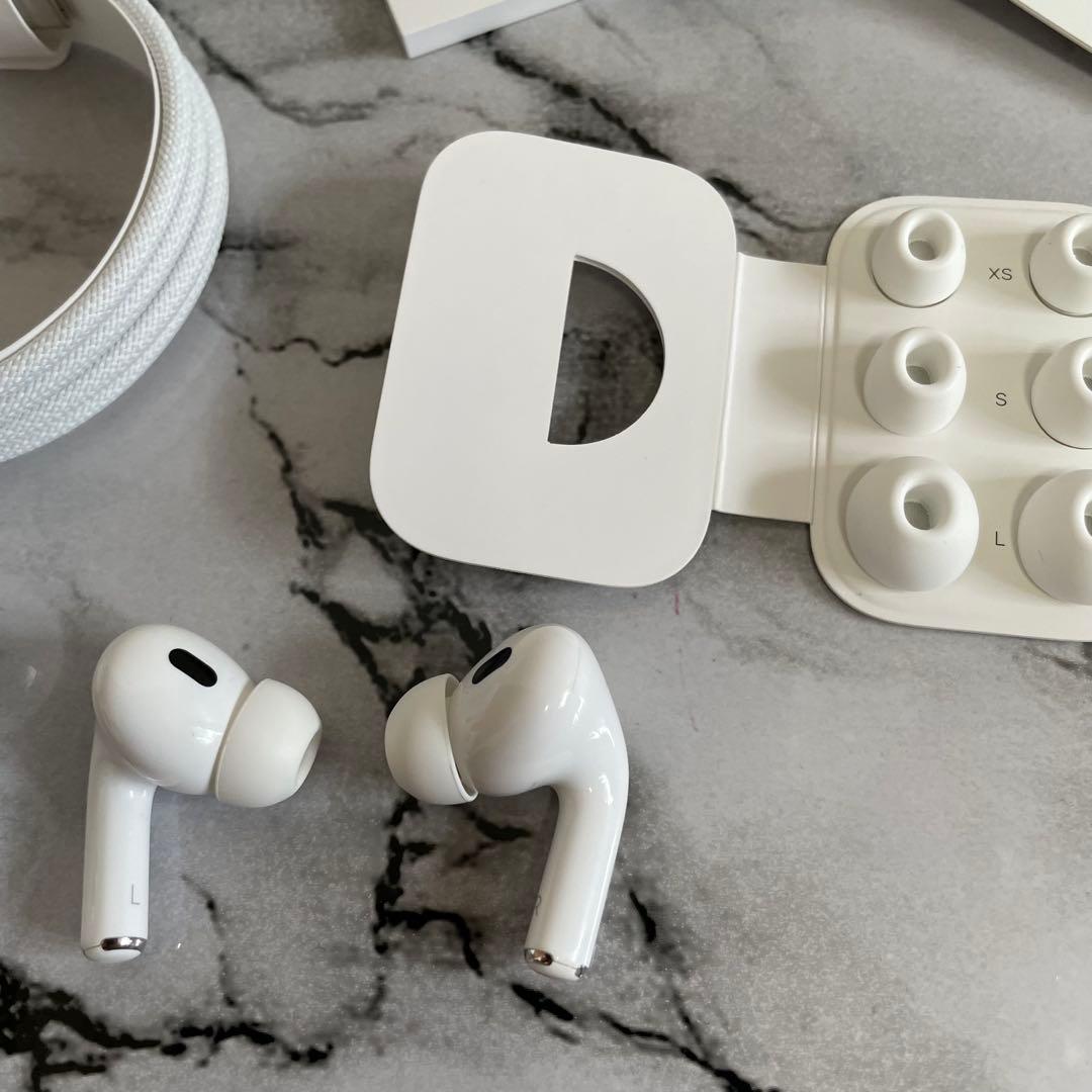 イヤホン Apple AirPods PRO 2 USB-C Type