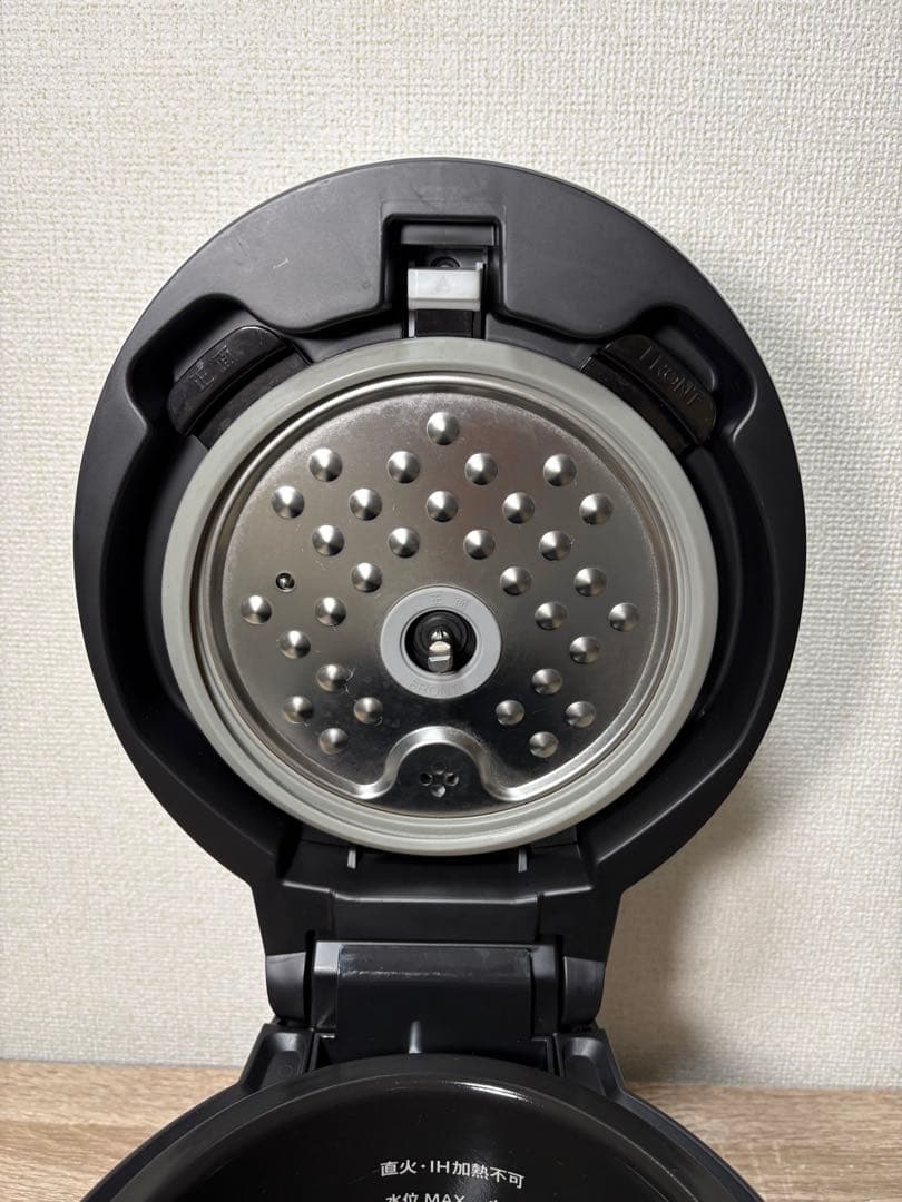 シャープ　ヘルシオ　ホットクック　KN-HW10E