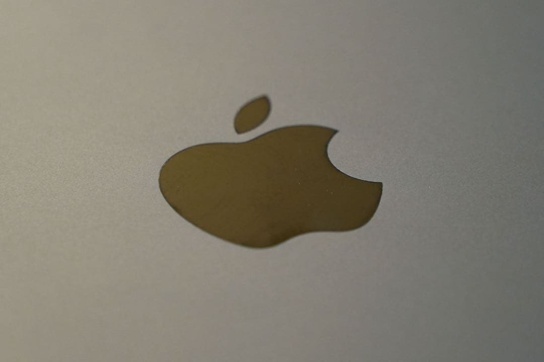 Apple MacBook Pro 13インチ 2020 1TB Corei7