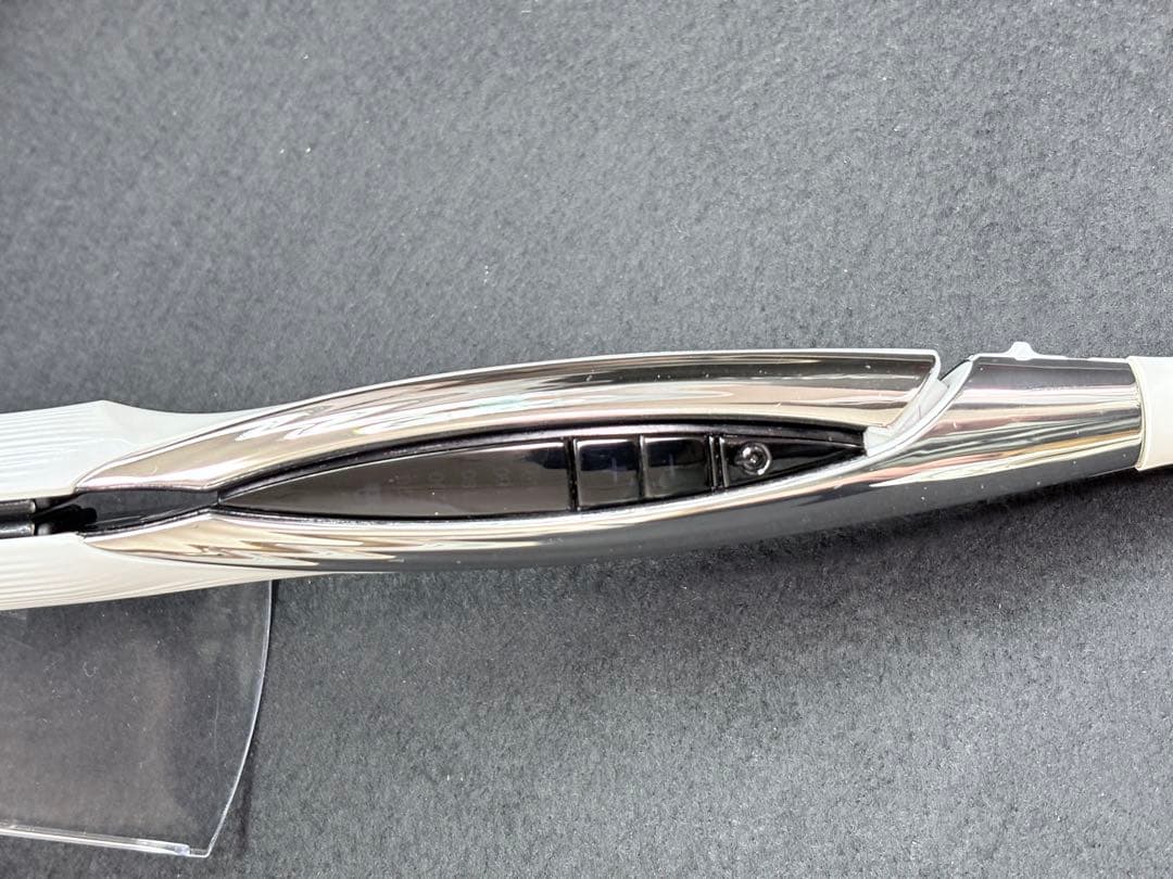 【あーち】ReFa ストレートヘアアイロン ホワイト/シルバー