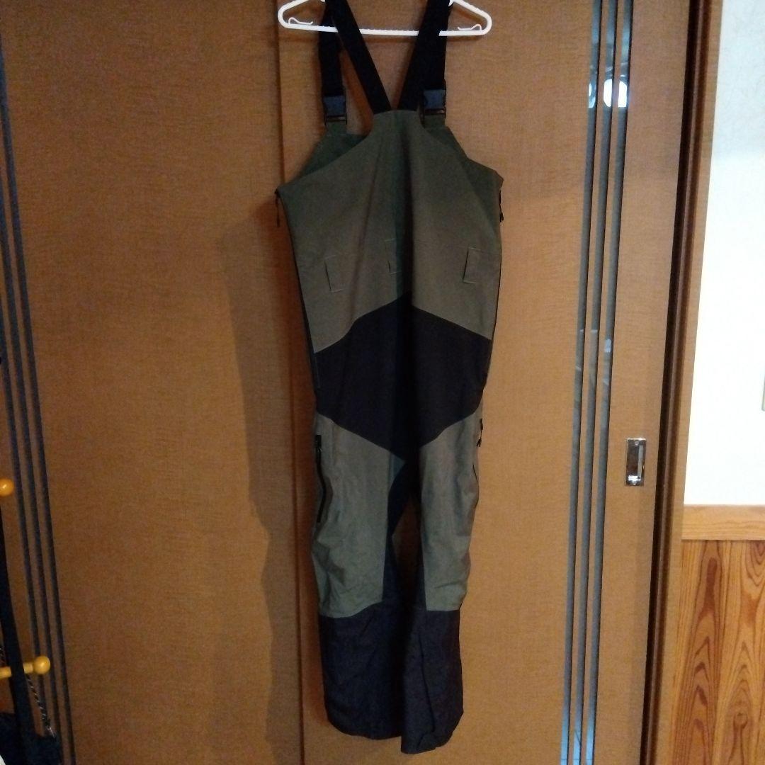 美品Mizuno スキーウェア 2025モデルオリーブグリーン