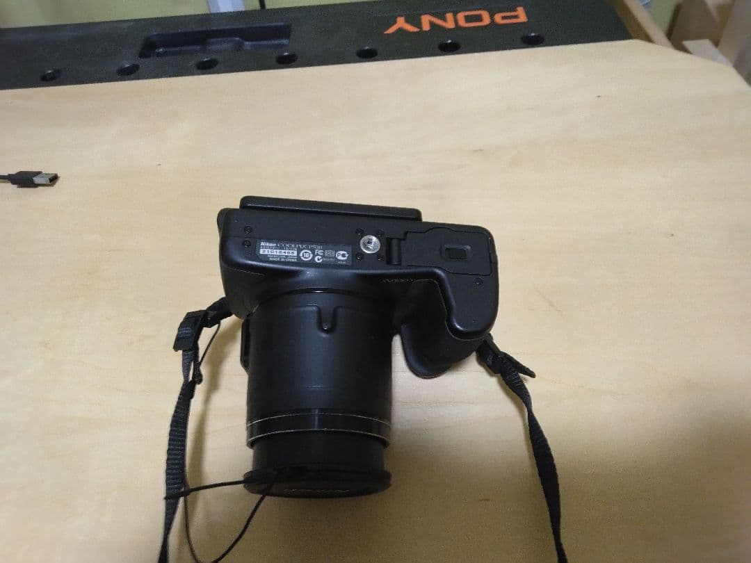 Nikon COOLPIX P520 本体と付属品