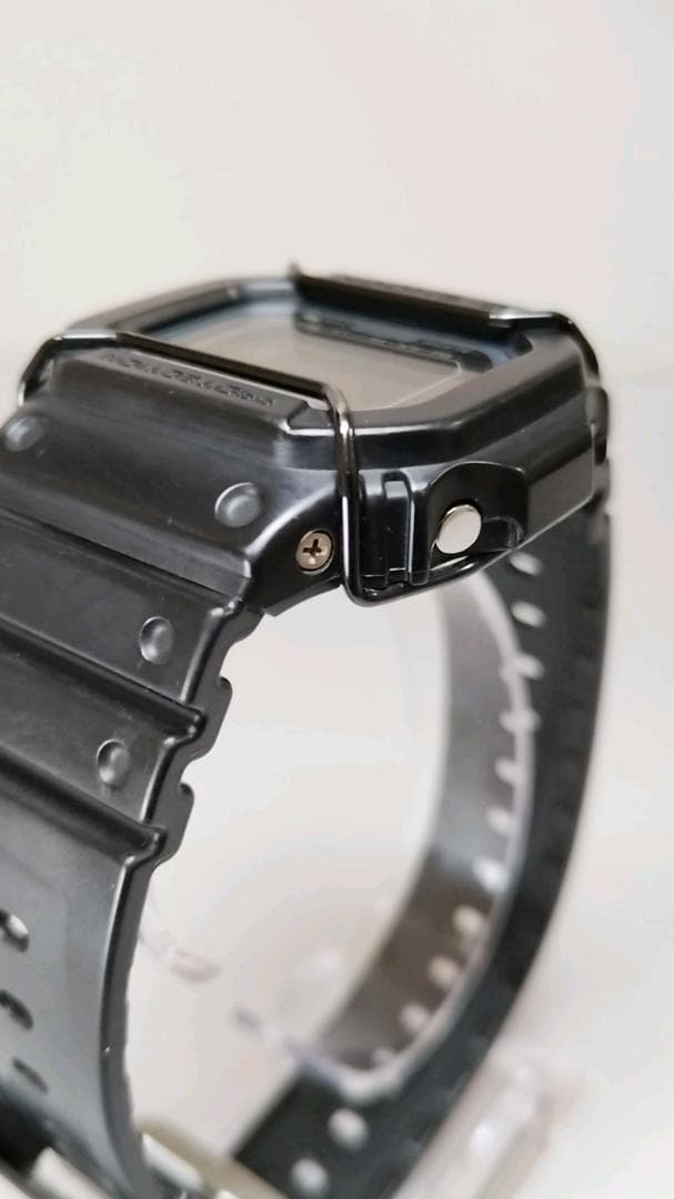 CASIO G-SHOCK DW-D5600P-1JF 腕時計 ブラック