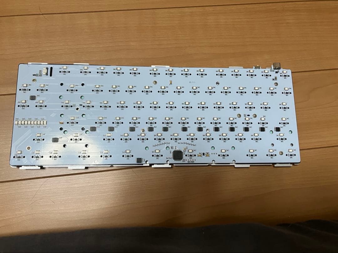 sikakeyb Castle HM80 HE＋RGBケーブル