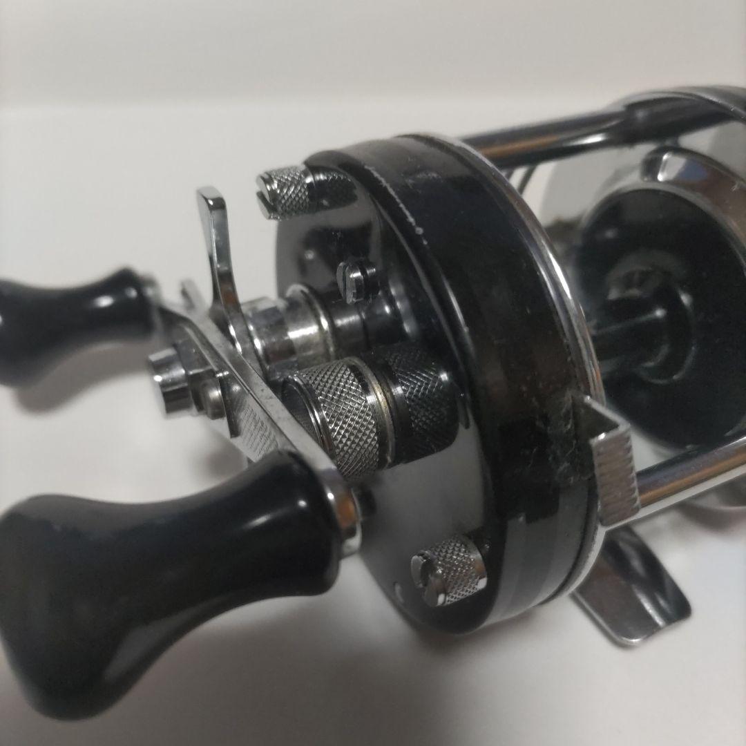 ABU Ambassadeur 5001 C ベイトリール