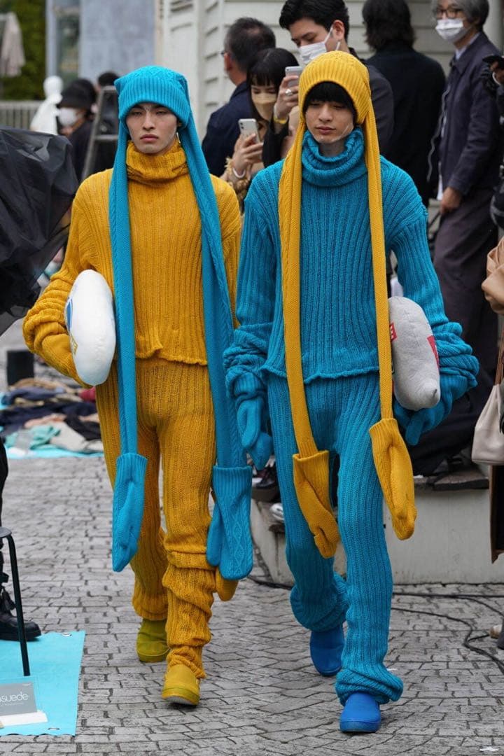 22AW RequaL ニットキャップ　マフラー　手袋