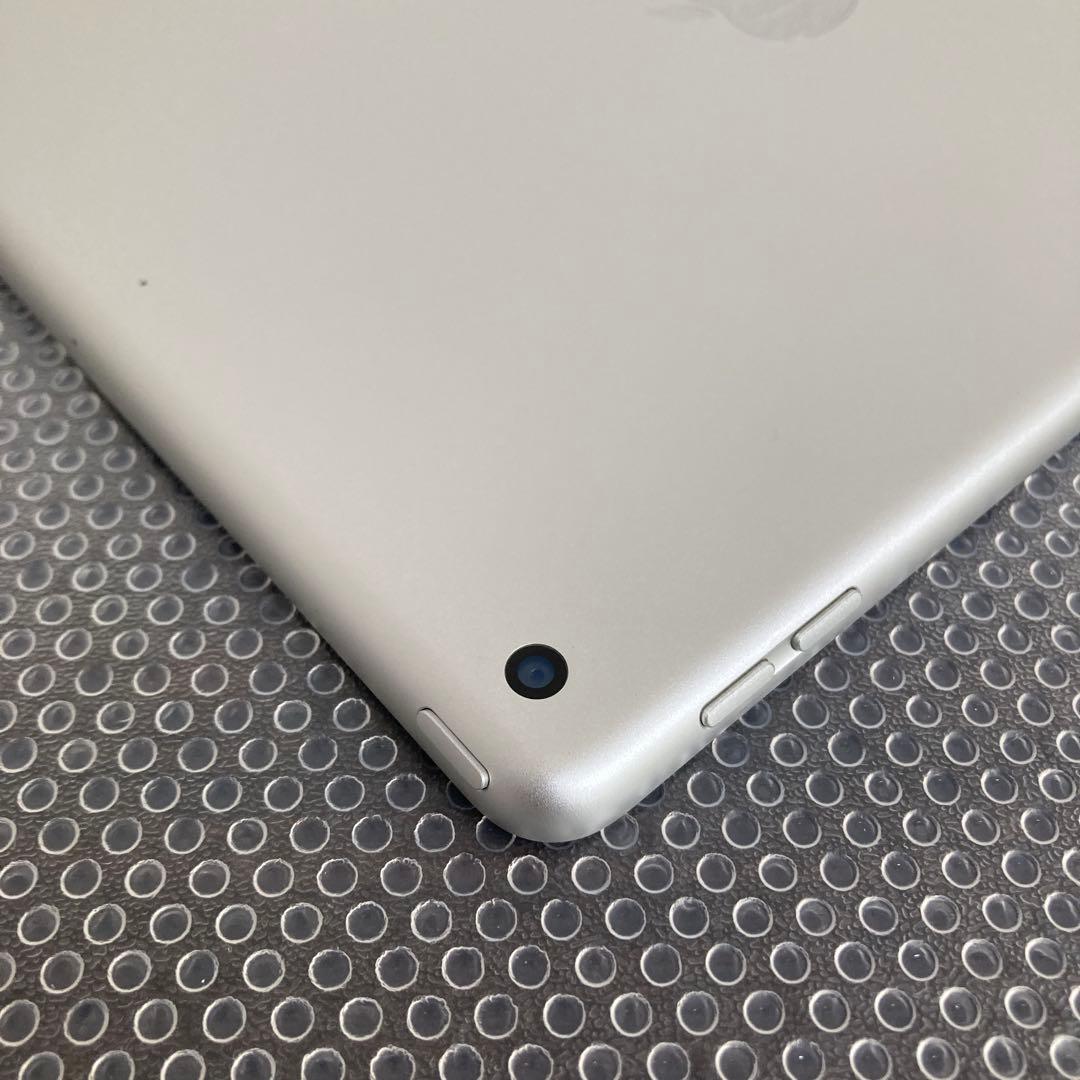 338【早い者勝ち】外観比較的美品☆iPad7第7世代128GB WIFIモデル