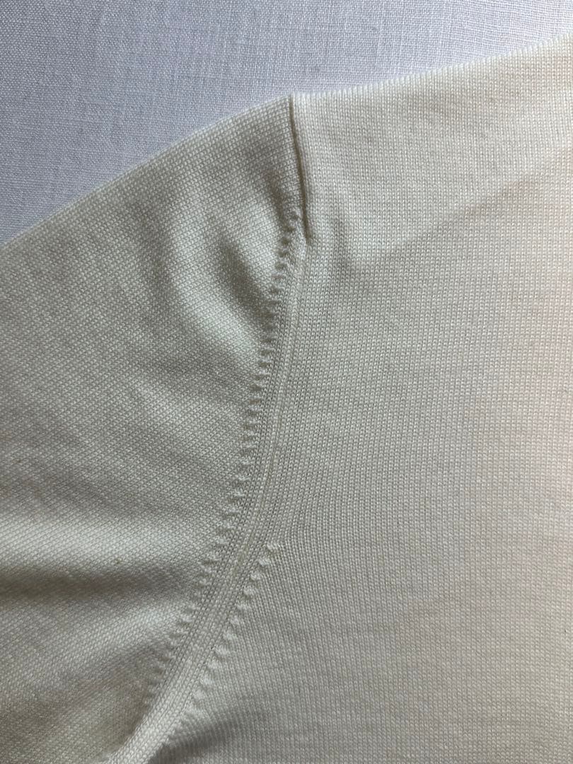 【美品クリーニング済】GRAN SASSOアイボリーホワイトタートルネック48