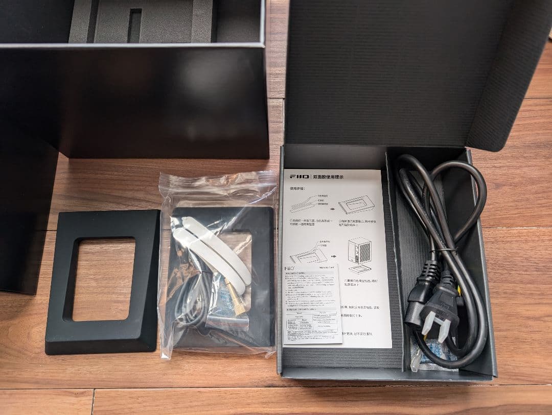 FiiO R7 デジタルオーディオプレーヤー