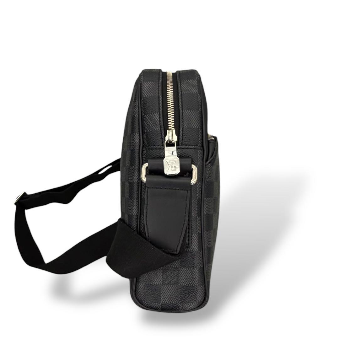 新品同様　ルイヴィトン　ダミエ　グラフィット　デイトンPM ショルダーバッグ