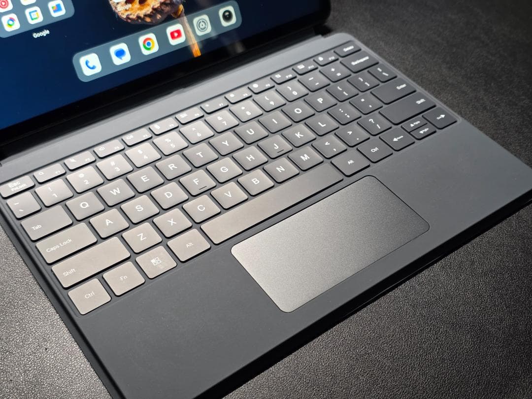 Blackview MEGA12 (16GB/512GB) キーボードケース付き