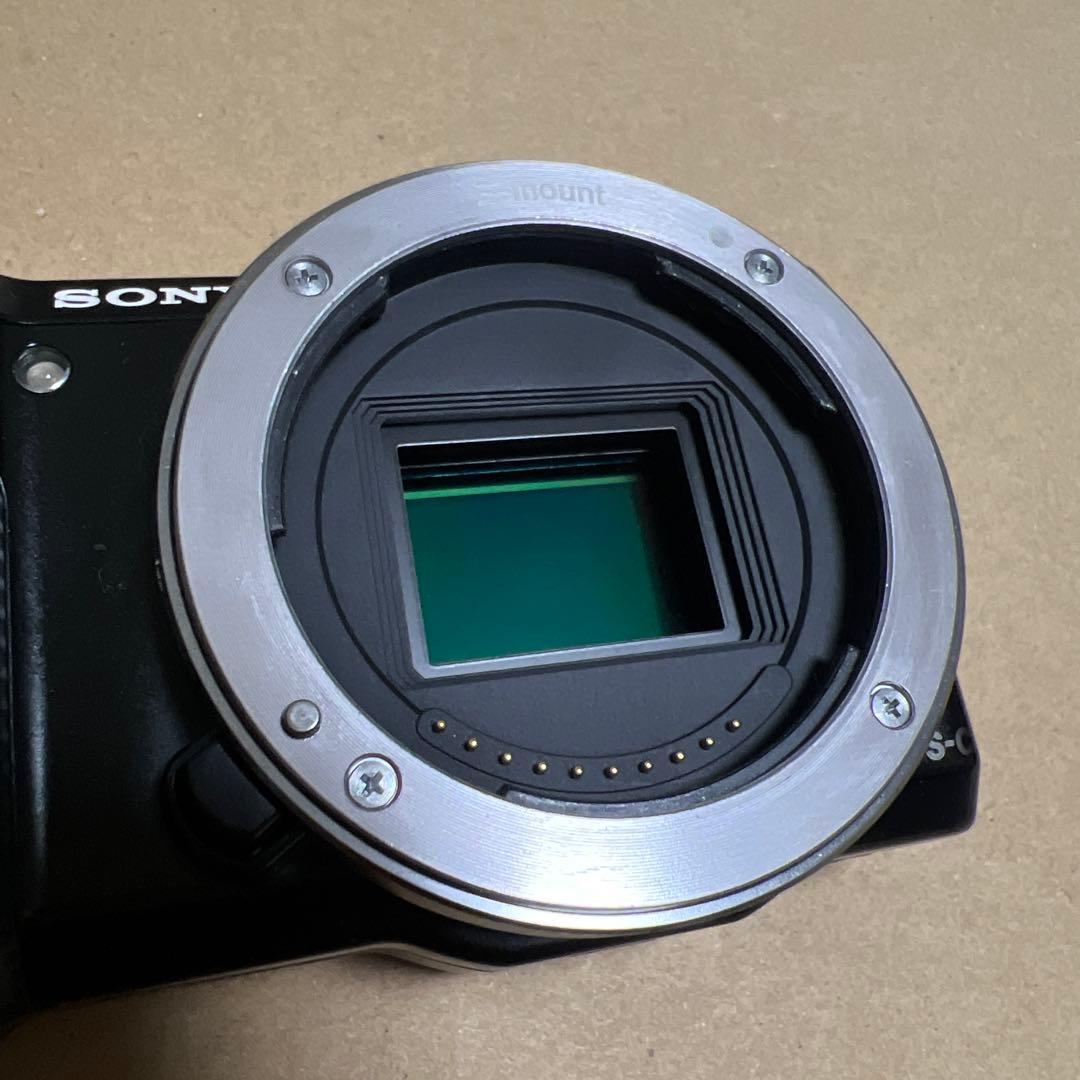 ハ*マ様 SONY ミラーレス一眼NEX-5R ブラック　ボディ、バッテリー、充