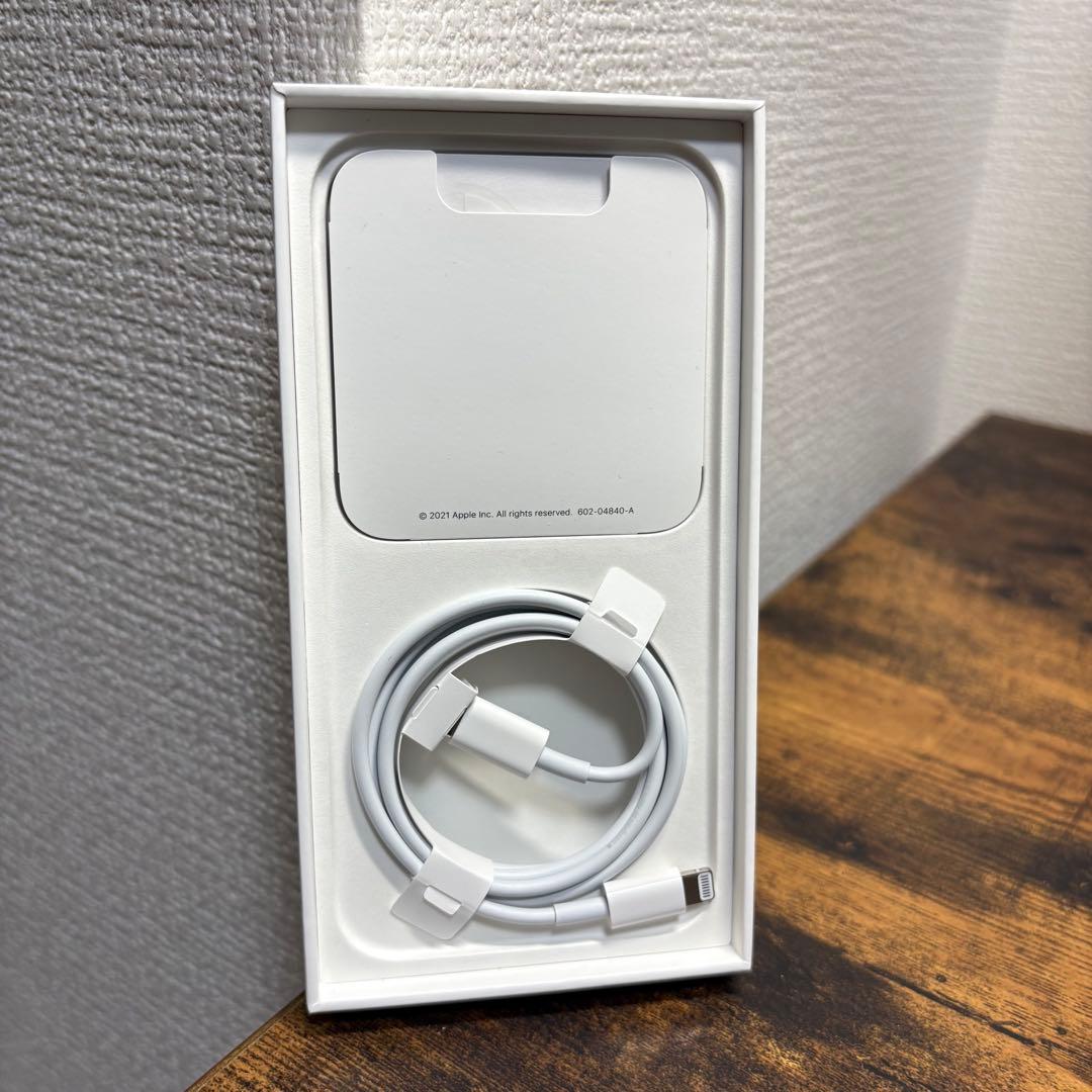 値下げ iPhone13 256GB グリーン Green SIMフリー 本体