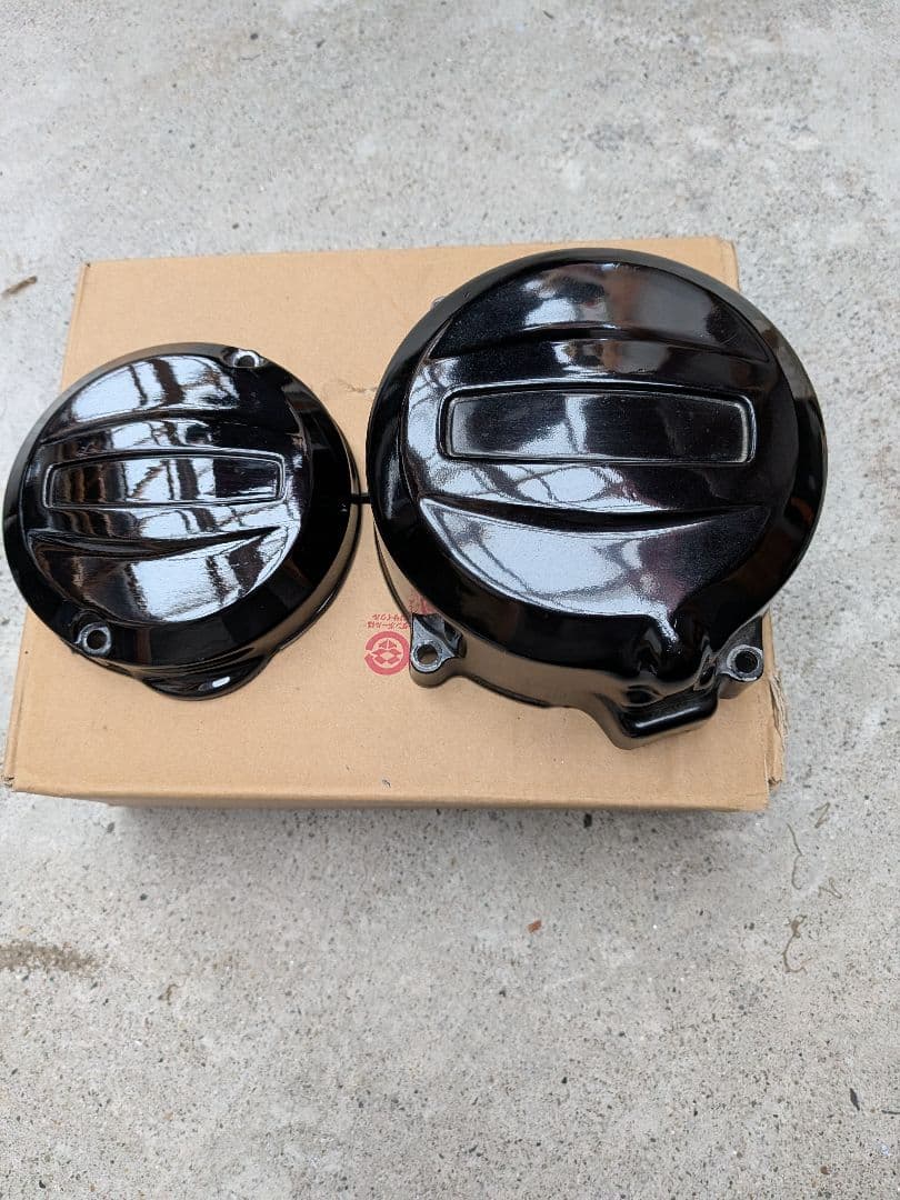 Z400GP純正のジェネレーターカバーポイントカバー