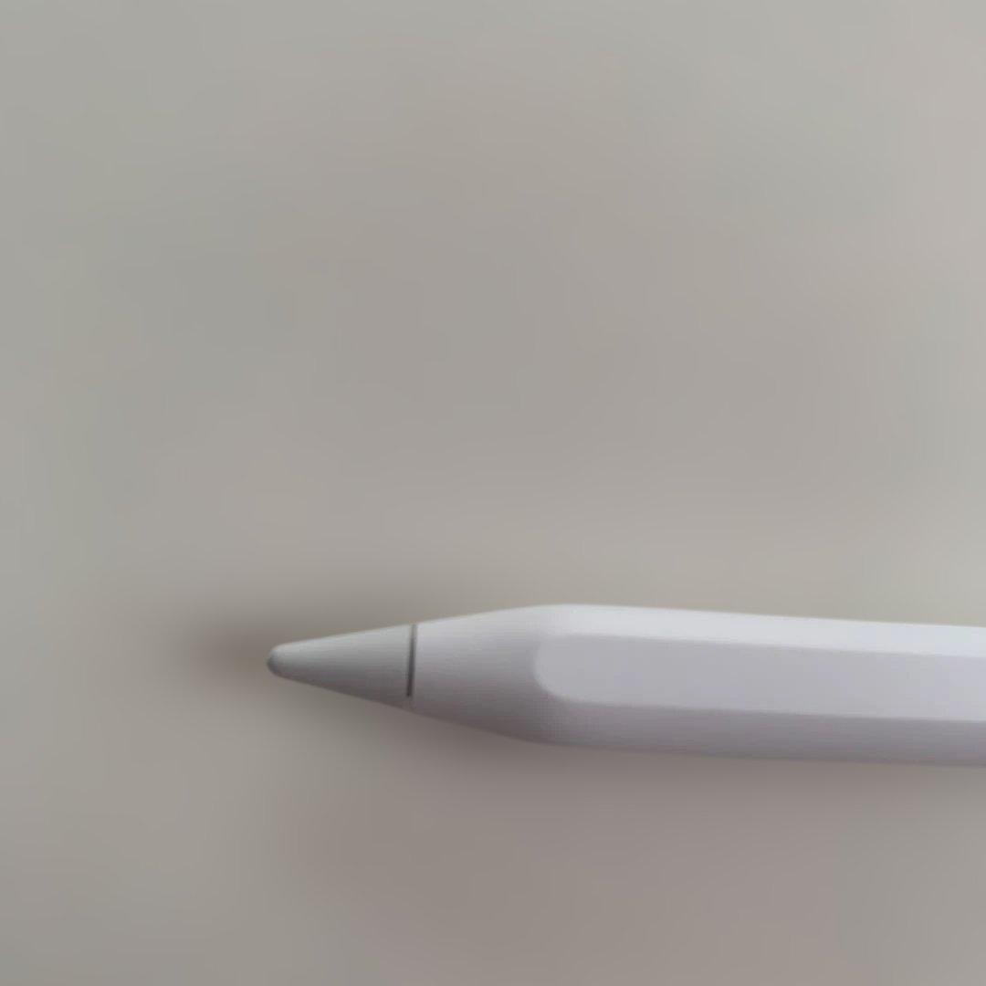 Apple Pencil Pro ホワイト 刻印入り シリコンカバー付き