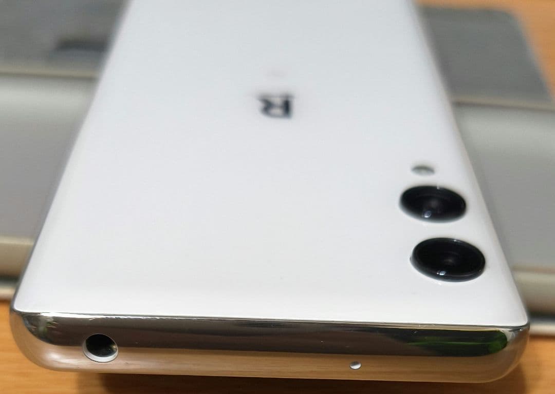 楽天モバイル Hand Androidスマホ本体 ホワイト