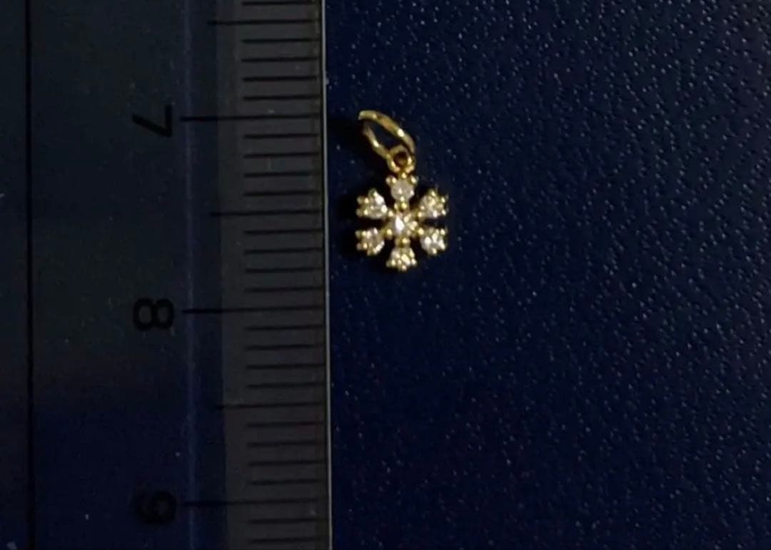 ✨agete 雪の結晶　フラワーモチーフ　ダイア✨アガット　ネックレス　k18