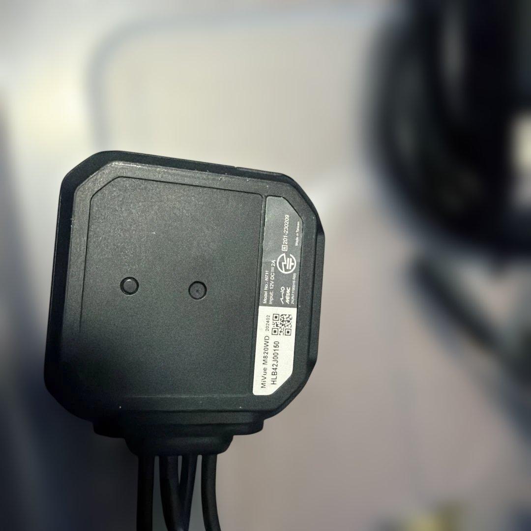 最新ドライブレコーダー デイトナ MiVue M820WD 超美品GPS駐車監視