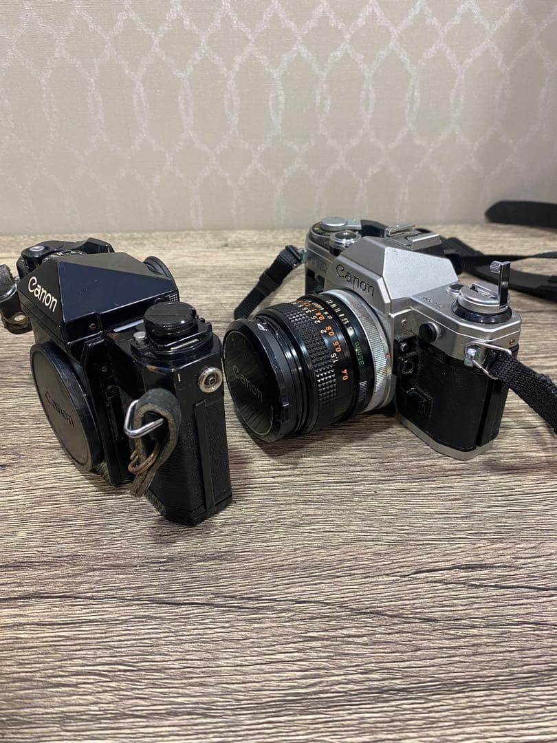 Canon AE-1 F-1一眼レフフィルムカメラ セット ケース付き