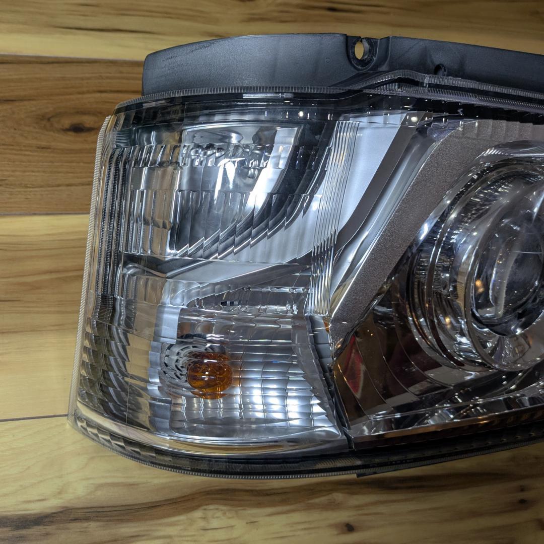 日野 HINO 純正 ヘッドライト 左右 デュトロ LED R3 令和3年取外し