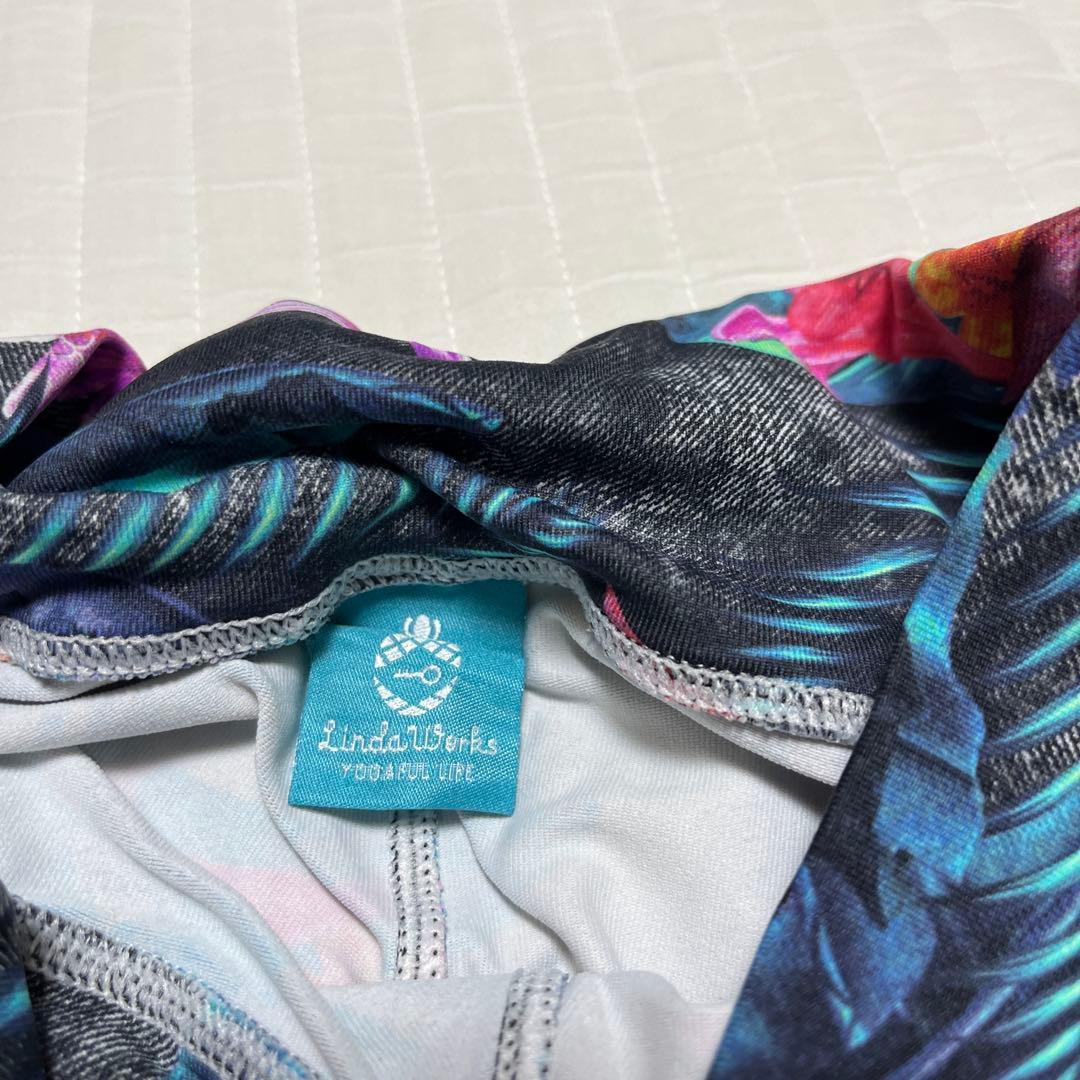 ねねらまみ様リンダワークスフローラルヨガレギンス&ロングトップスセット