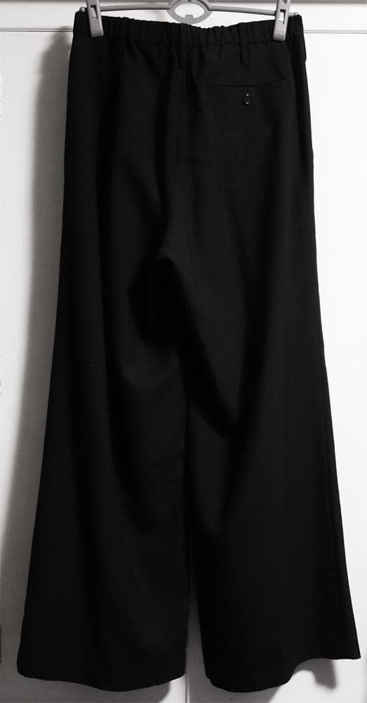 LiNoH ウールギャバジンワイドバギーパンツ