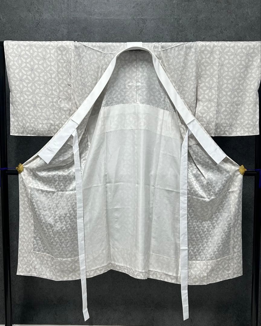 そらこ様IF-7 襦袢　長襦袢　象牙色　洗える正絹　ふるるん鱗文　単衣　美品