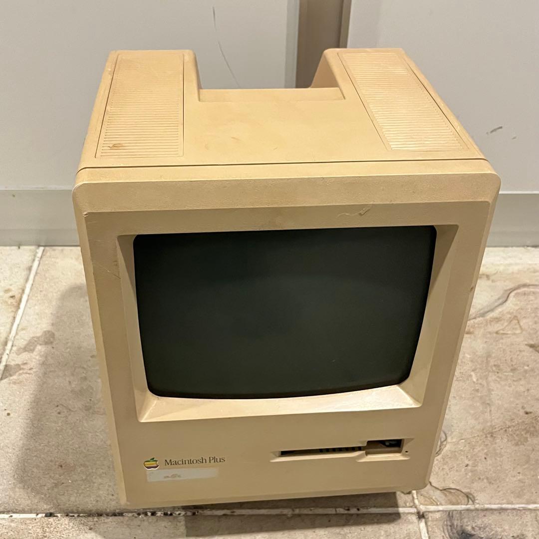 Apple　Macintosh Plus 1Mb