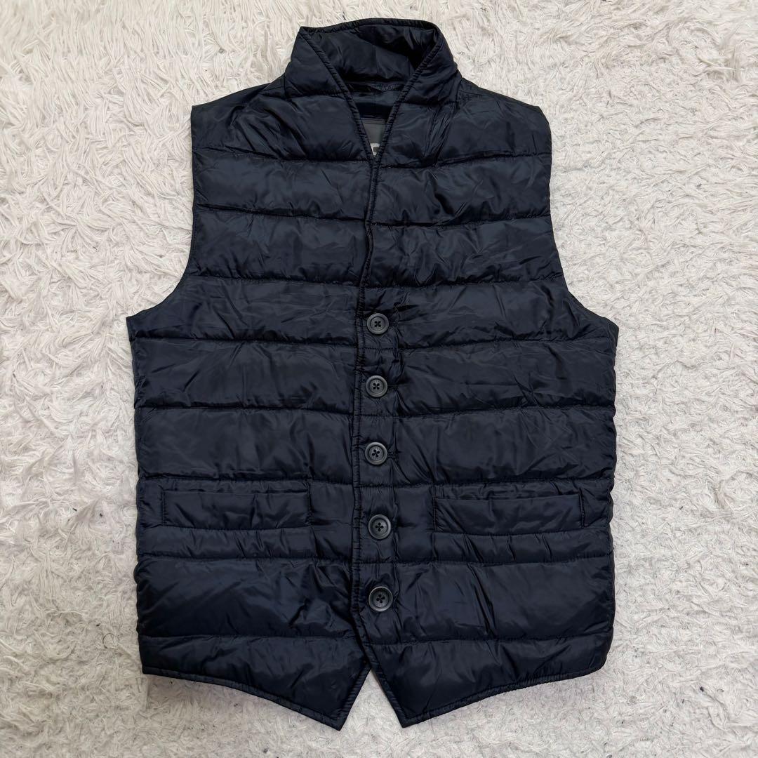 希少サイズ　美品　ヘルノ　ダウンベスト　ライトダウン　ジレ　ネイビー　44サイズ