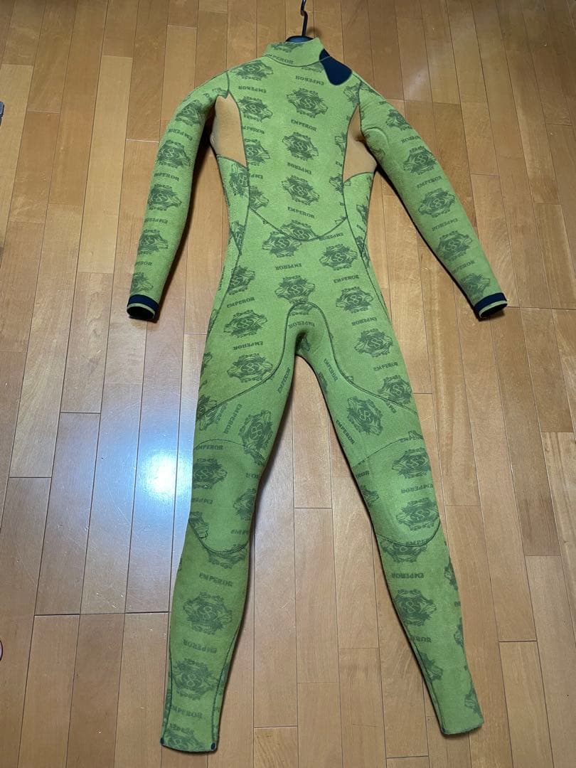 ラッシュフルスーツ ウェットスーツ