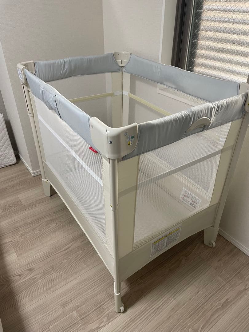 美品✨Aprica ココネルエアー AB ホワイトグレー　未使用収納袋付き