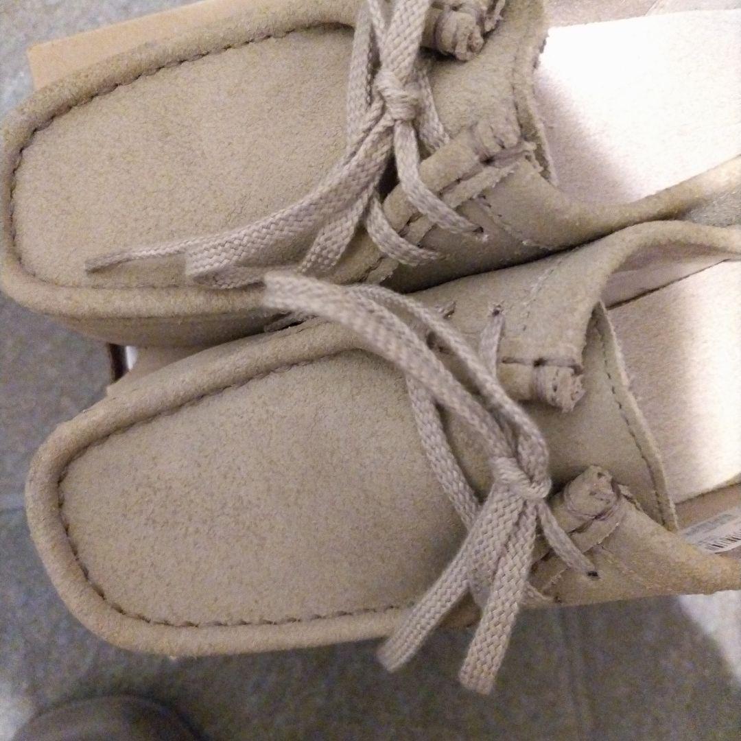 クラークス　ワラビー　ベージュ　 スエード 　モカシン　23cm