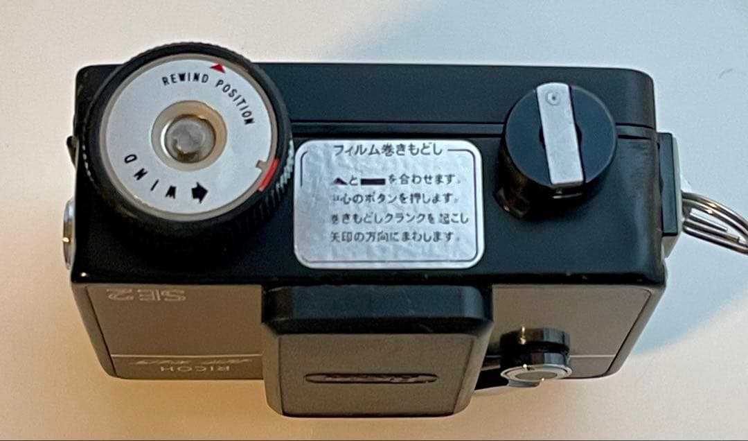フィルムカメラRICOH SE2 オートハーフ