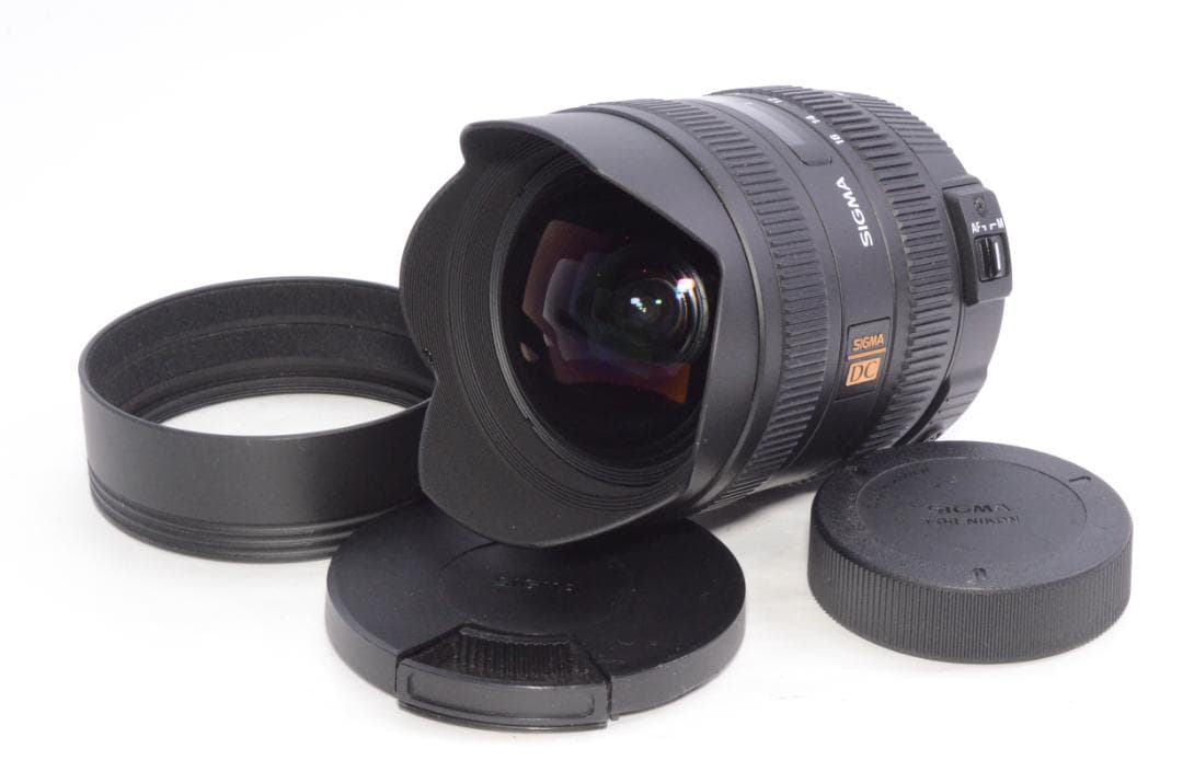 超広角レンズ！SIGMA シグマ 8-16mm F4.5-5.6 ニコン用 箱付