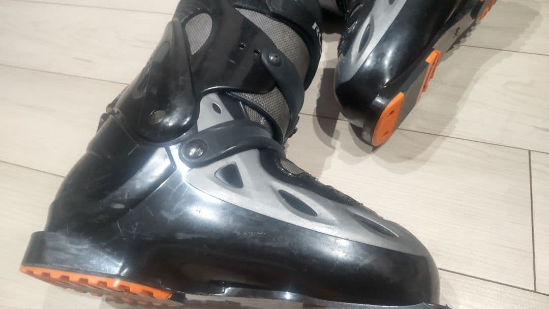 ロシニョール ROSSIGNOL スキーブーツSoft Light3