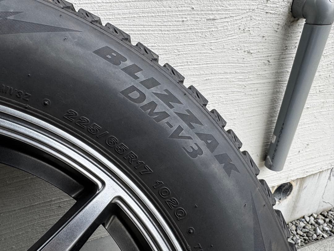 バリ溝ブリヂストン BLIZZAK 4本セット225/65R17 スタッドレス