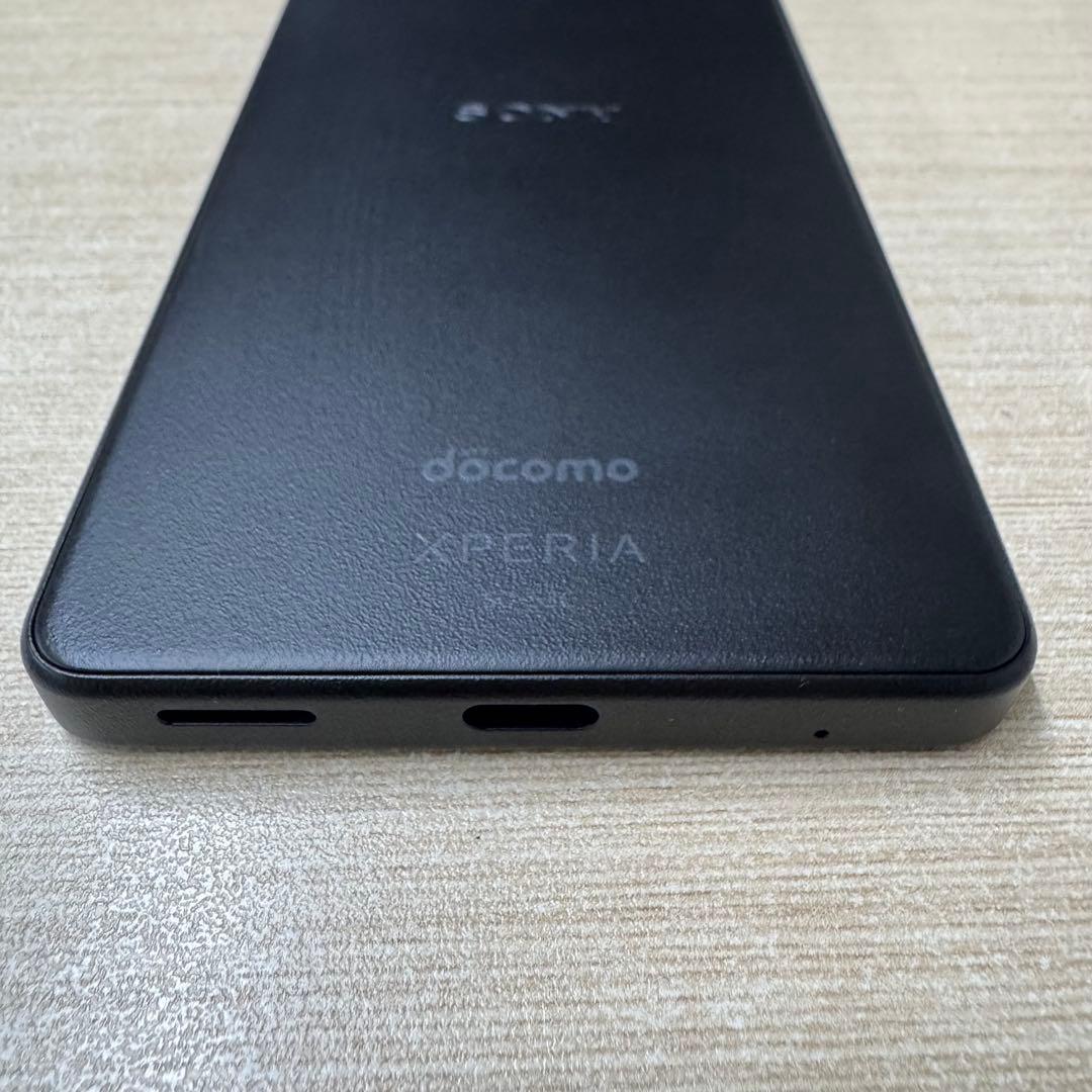 超美品Sony Xperia Ace III SO-53C docomoブラック