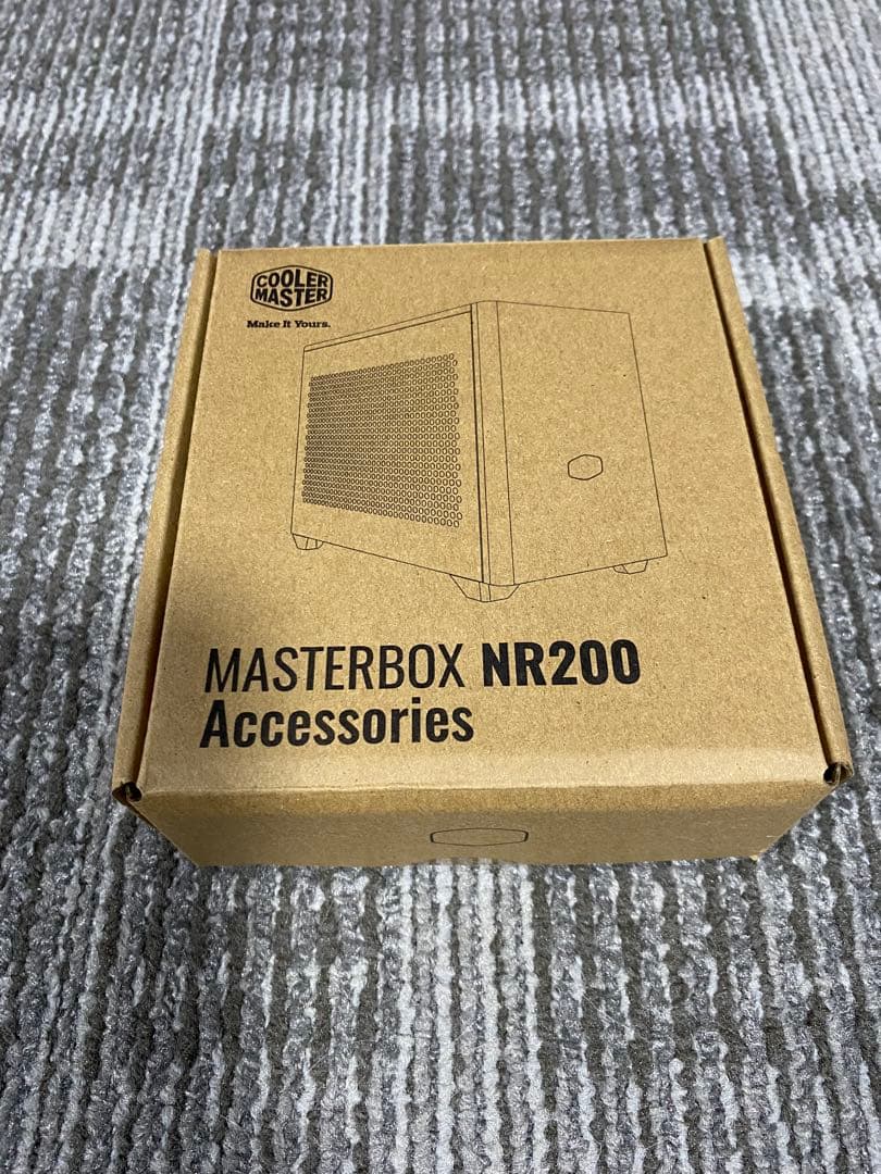 ホワイト メッシュデザイン PCケース