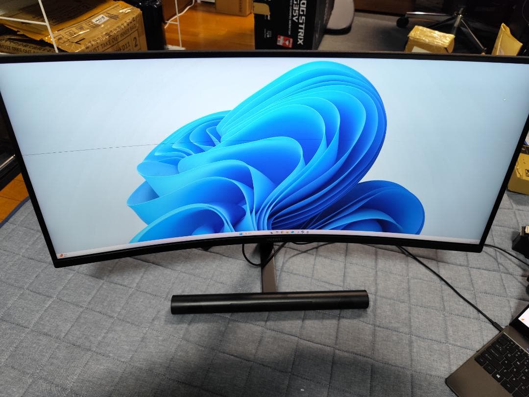 ウルトラワイドモニター　ジャンク MateView GT ZQE-CAA