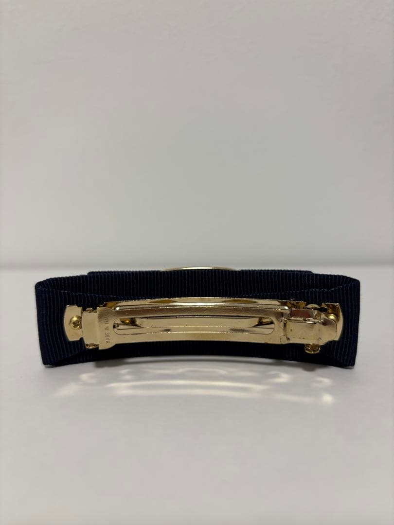 Salvatore Ferragamo　バレッタ　ネイビー