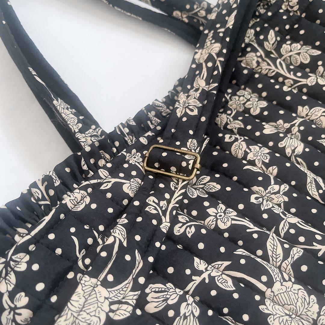 josh.k様オーダー　キルトフリル特大トートバッグ　マロリー　黒