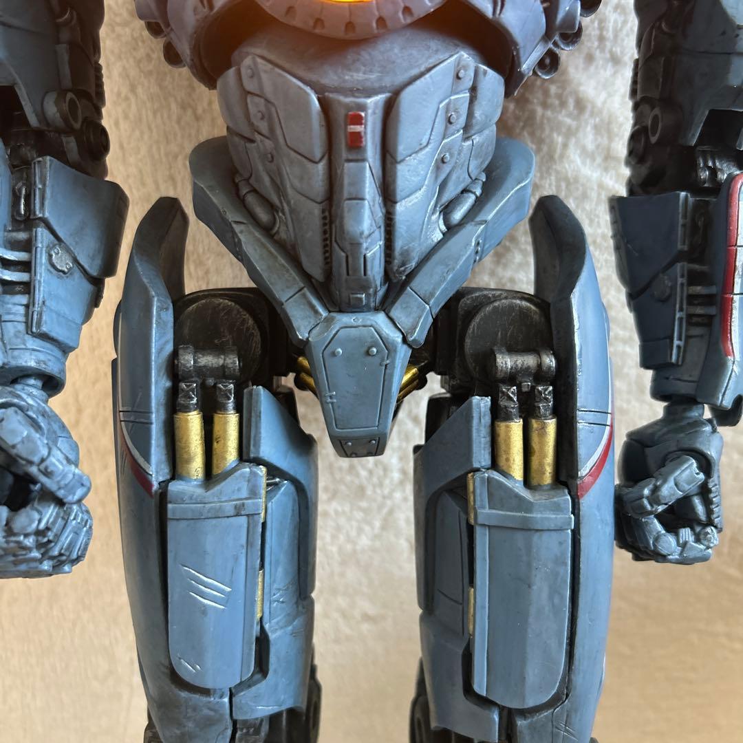 パシフィックリム　18インチDXアクションフィギュア　ジプシーデンジャー