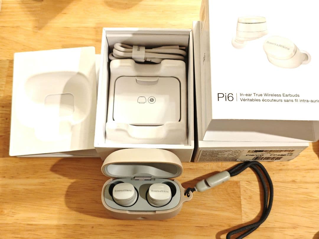 Bowers & Wilkins Pi6 クラウドグレー