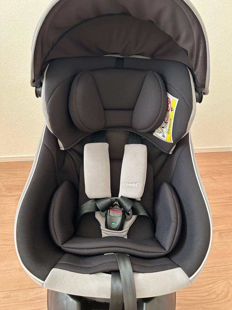 combi クルムーヴスマート ISOFIX