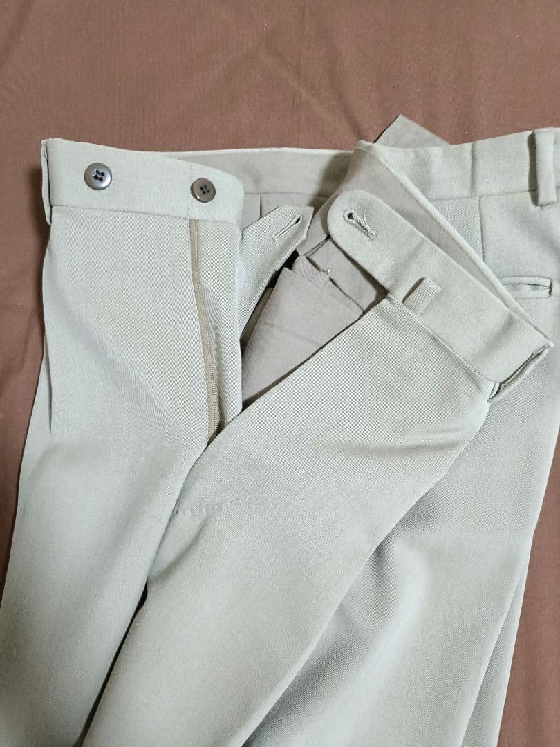 BEAMS F ロロ・ピアーナ　ベージュスーツ