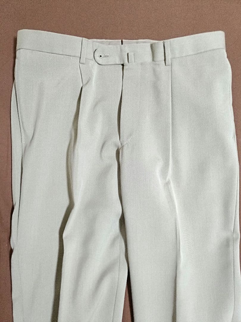 BEAMS F ロロ・ピアーナ　ベージュスーツ